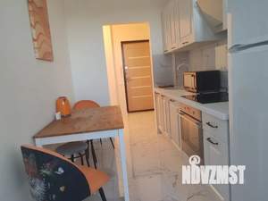 1-к квартира, посуточно, 42м2, 6/6 этаж