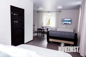 1-к квартира, посуточно, 56м2, 1/1 этаж