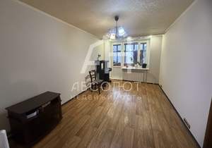 2-к квартира, на длительный срок, 40м2, 5/5 этаж