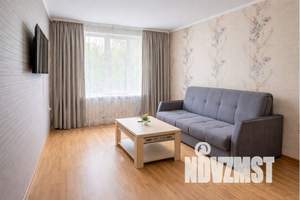 2-к квартира, посуточно, 47м2, 2/5 этаж