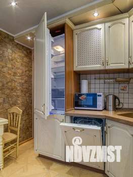 1-к квартира, посуточно, 32м2, 3/5 этаж