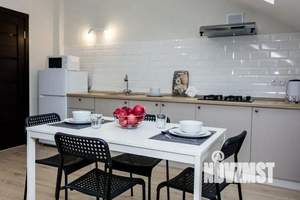 2-к квартира, посуточно, 56м2, 1/1 этаж