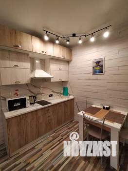 Студия квартира, посуточно, 30м2, 2/4 этаж