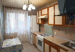 1-к квартира, на длительный срок, 61м2, 3/9 этаж