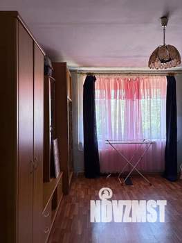 1-к квартира, посуточно, 42м2, 8/17 этаж