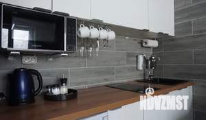 Студия квартира, посуточно, 35м2, 1/5 этаж