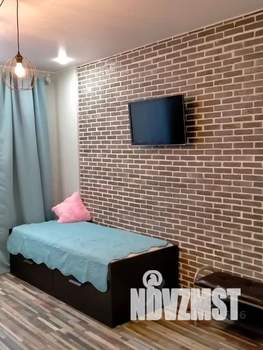 Студия квартира, посуточно, 30м2, 2/4 этаж