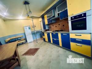 3-к квартира, на длительный срок, 105м2, 2/5 этаж