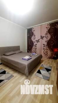 1-к квартира, посуточно, 34м2, 1/3 этаж