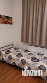 Студия квартира, посуточно, 39м2, 1/6 этаж