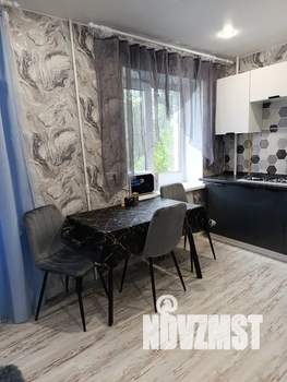 Студия квартира, посуточно, 30м2, 2/5 этаж