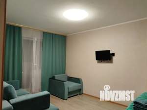 1-к квартира, посуточно, 32м2, 4/4 этаж