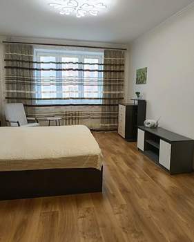 1-к квартира, на длительный срок, 56м2, 9/17 этаж