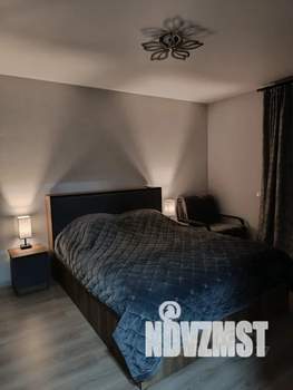 1-к квартира, посуточно, 35м2, 6/9 этаж