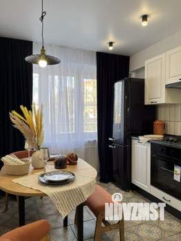 1-к квартира, посуточно, 44м2, 1/1 этаж