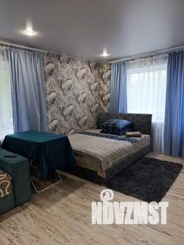 Студия квартира, посуточно, 30м2, 2/5 этаж