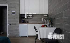 Студия квартира, посуточно, 35м2, 1/5 этаж