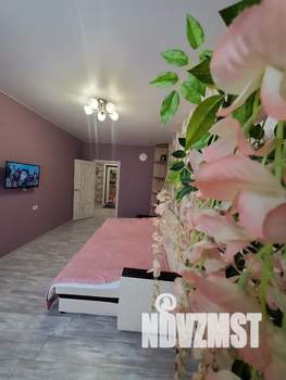 1-к квартира, посуточно, 45м2, 2/17 этаж