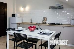 2-к квартира, посуточно, 56м2, 1/1 этаж