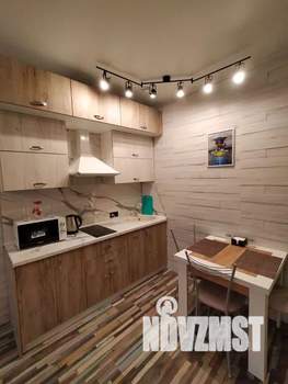 Студия квартира, посуточно, 30м2, 2/4 этаж