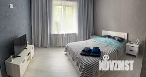 Студия квартира, посуточно, 48м2, 3/5 этаж