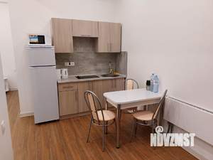 Студия квартира, посуточно, 39м2, 1/6 этаж