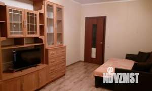 1-к квартира, посуточно, 42м2, 3/17 этаж