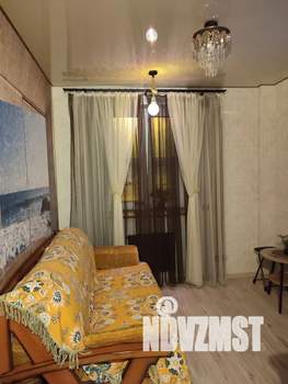 Студия квартира, посуточно, 16м2, 1/4 этаж