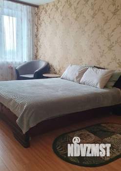 1-к квартира, посуточно, 46м2, 1/1 этаж