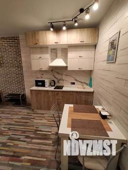 Студия квартира, посуточно, 30м2, 2/4 этаж