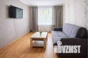 2-к квартира, посуточно, 47м2, 2/5 этаж