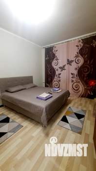 1-к квартира, посуточно, 37м2, 1/3 этаж