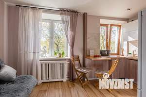 1-к квартира, посуточно, 42м2, 1/1 этаж