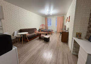 Студия квартира, на длительный срок, 33м2, 1/4 этаж