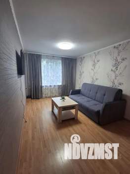 2-к квартира, посуточно, 46м2, 2/5 этаж