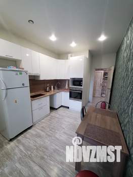 1-к квартира, посуточно, 45м2, 2/17 этаж