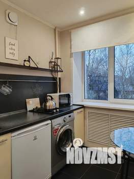 1-к квартира, посуточно, 32м2, 4/5 этаж