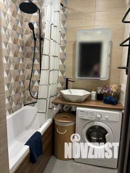 Студия квартира, посуточно, 48м2, 3/5 этаж