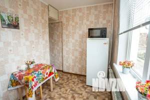 1-к квартира, посуточно, 38м2, 6/9 этаж