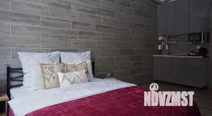 Студия квартира, посуточно, 35м2, 1/5 этаж