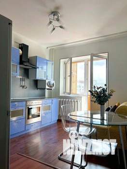 1-к квартира, посуточно, 58м2, 1/1 этаж