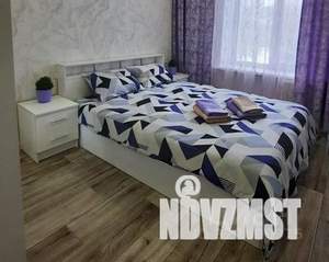 2-к квартира, посуточно, 42м2, 1/1 этаж