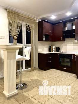 1-к квартира, посуточно, 38м2, 1/1 этаж