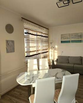 1-к квартира, на длительный срок, 56м2, 9/17 этаж