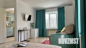 1-к квартира, посуточно, 32м2, 1/1 этаж
