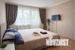 2-к квартира, посуточно, 47м2, 2/5 этаж