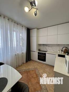 2-к квартира, вторичка, 72м2, 10/17 этаж
