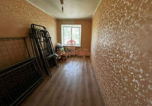 3-к квартира, вторичка, 56м2, 4/4 этаж