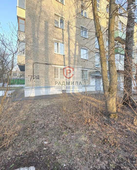 2-к квартира, вторичка, 39м2, 1/5 этаж