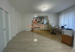 3-к квартира, вторичка, 119м2, 6/9 этаж